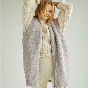 We the free oversized teddy vest